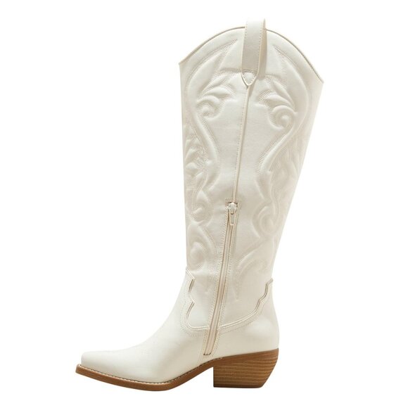 Wild Fable Cream Heeled Boots - Picture 2 of 10